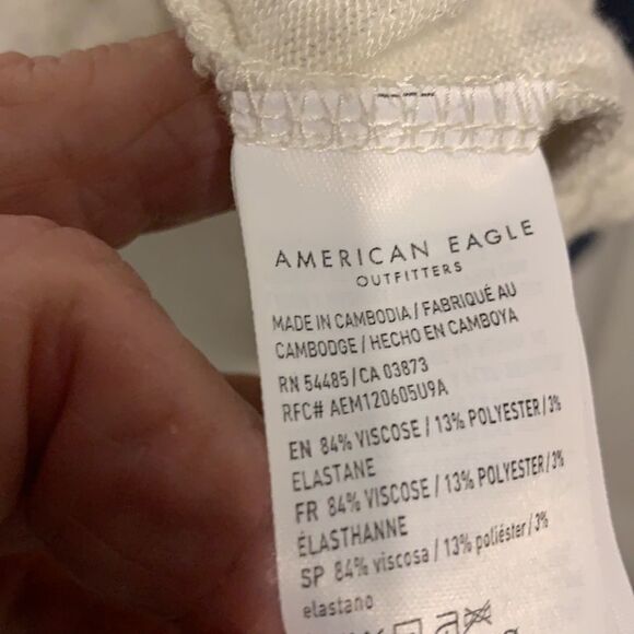 American Eagle extra small soft and sexy plush long sleeve T-shirt - Picture 5 of 7